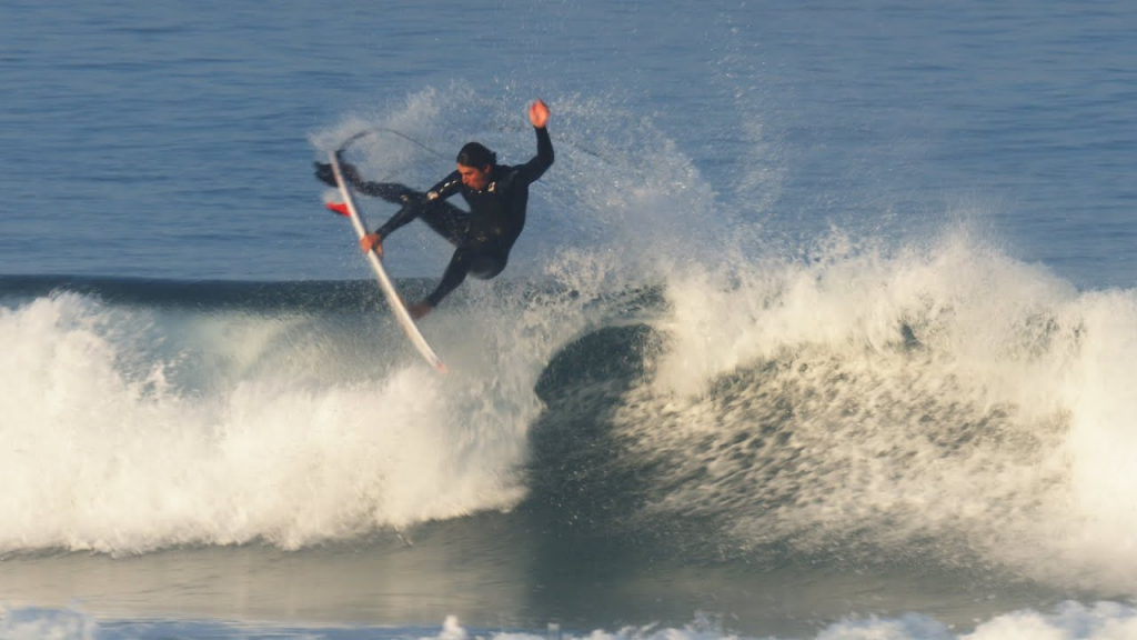 Leonardo Fioravanti at Small NAZARE | NobodySurf